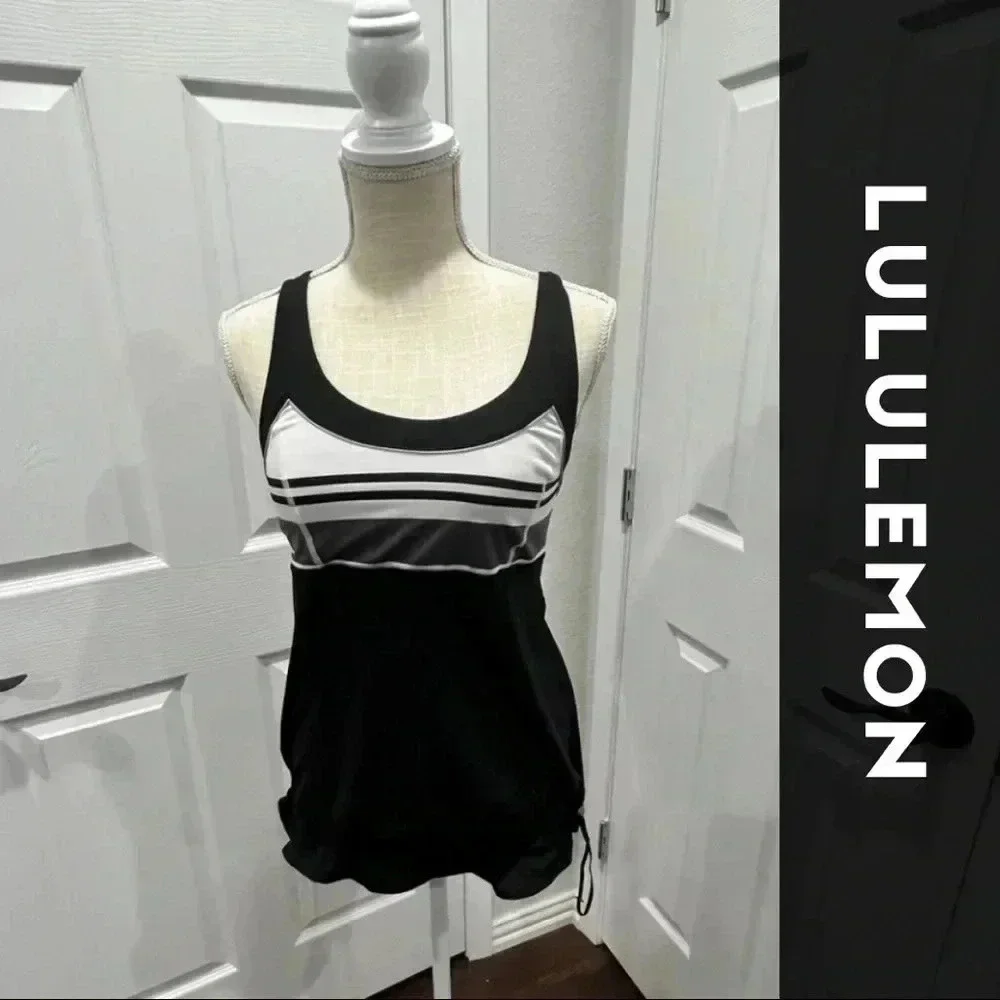 Lululemon Workout tank with elastic adjustable waist pull size 4